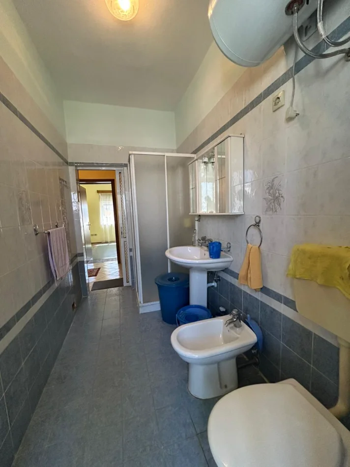 Durres, shitet apartament 2+1 Kati 5, 75 m² 93.000 € (ish rajoni)