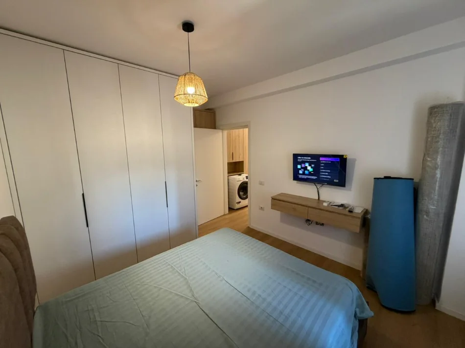 Tirane, shitet apartament 2+1 Kati 8, 71 m² 160.000 € (ish fusha e aviacionit)