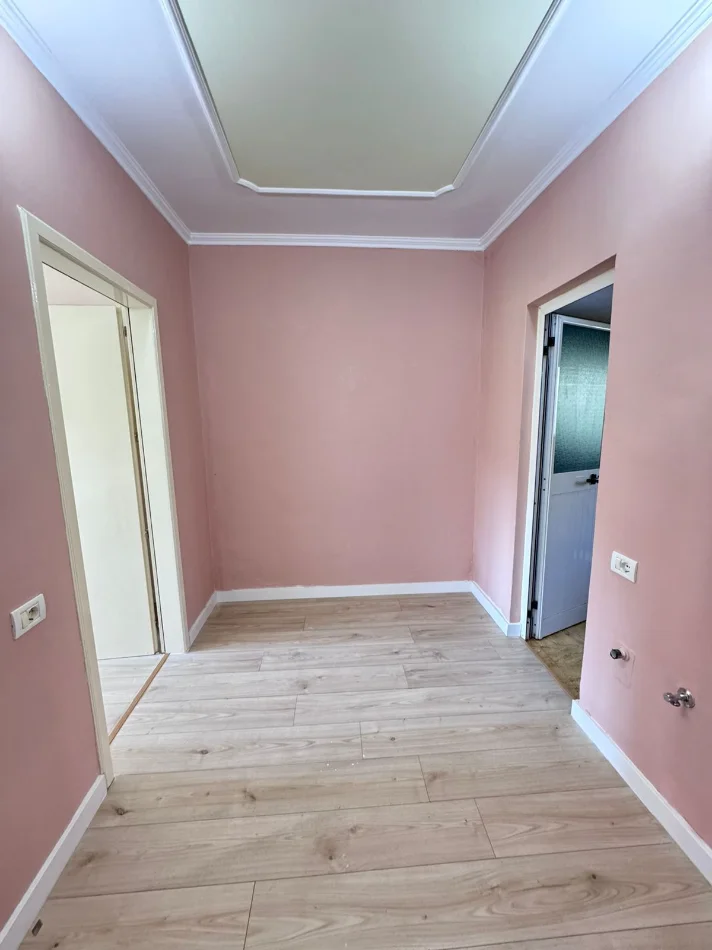Tirane, shitet apartament 1+1+Ballkon Kati 1, 58 m² 115.000 € 