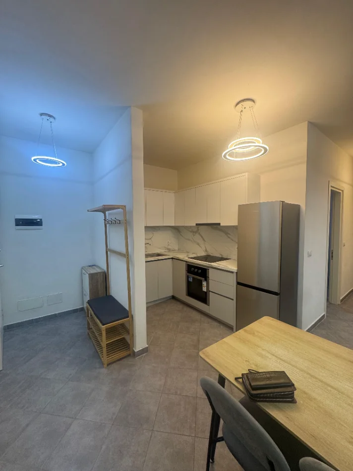🏠JEPET ME QIRA Apartament 2+1+2+🅿️  📍 Rruga Jordan Misja, Kati i 2, 110 m² 💶Çmimi: 75.000 Leke/Muaj
