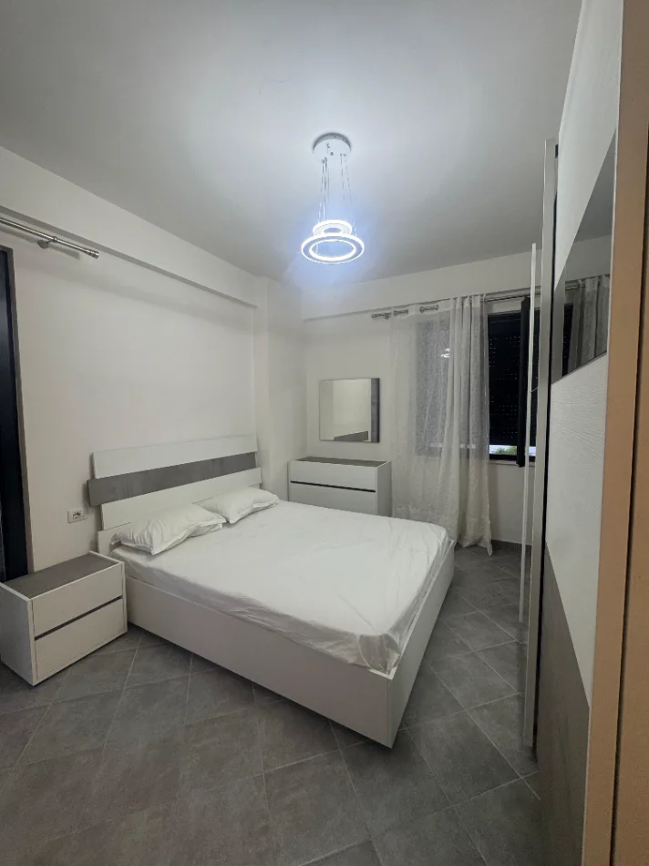 Tirane, jepet me qera apartament 2+1 Kati 1, 75.000 LEKE (RRUGA JORDAN MISJA)