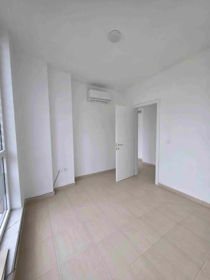 Tirane, jepet me qera apartament 1+1 Kati 3, 60 m² 440 € (Kompleksi rezidencial AVID)