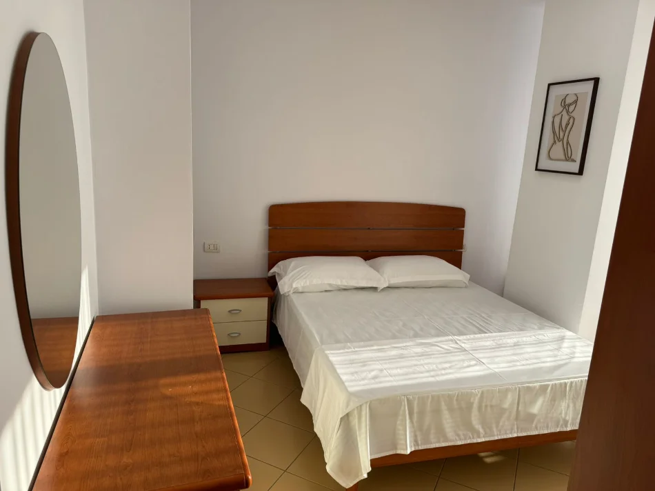 Lezhe, shitet apartament 1+1+Ballkon Kati 7, 69 m² 100.000 € (Shengjin, Lezhe)