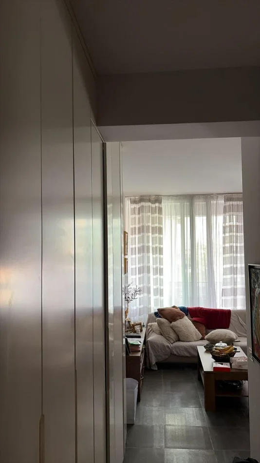 Tirane, jepet me qera apartament 1+1 Kati 6, 60 m² 600 € (JURIDIKU)