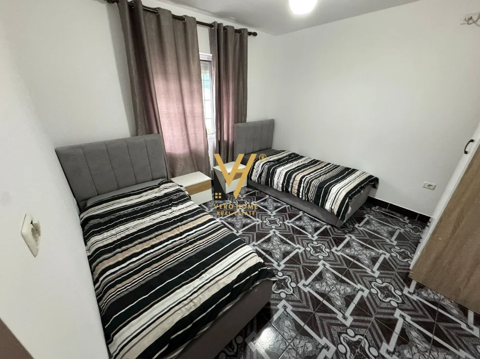 Tirane, jepet me qera shtepi 2+1+Ballkon Kati 0, 104 m² 570 € (DON BOSKO)