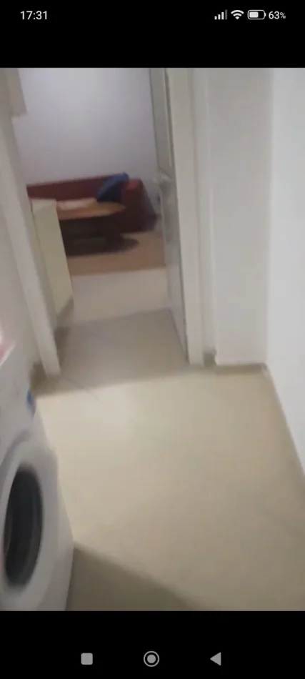 Tirane, jepet me qera apartament 1+1 Kati 4, 65 m² 350 € (rruga 5 maji)