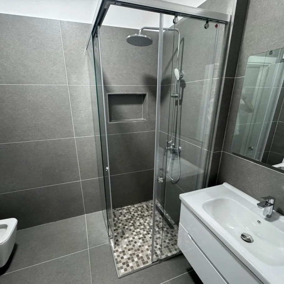 Tirane, jepet me qera apartament 1+1+Ballkon , 70 m² 600 € (Golden Park 3)