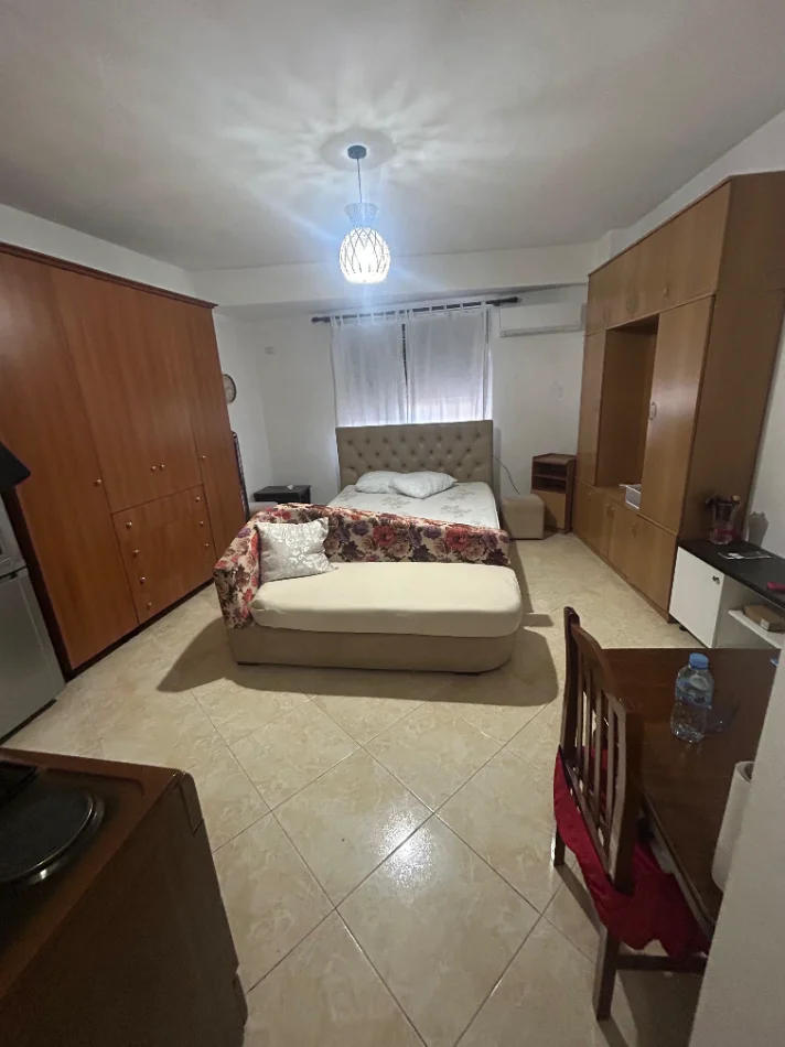 Tirane, jepet me qera garsonier Kati 1, 32 m² 415 €