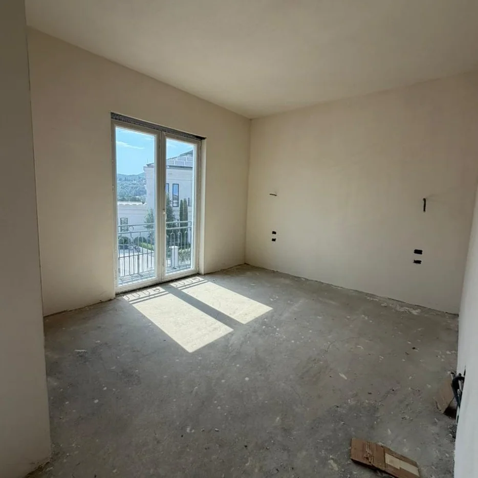 Tirane, shitet Vile Vile 3 Katshe , 400 m² 1.270.000 € (Rolling Hills 2 TEG)