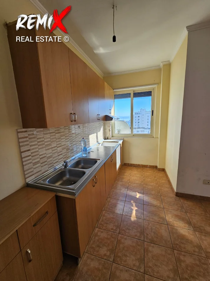 Durres, shitet apartament 2+1+Aneks+Ballkon Kati 7, 127 m² 190.000 € 