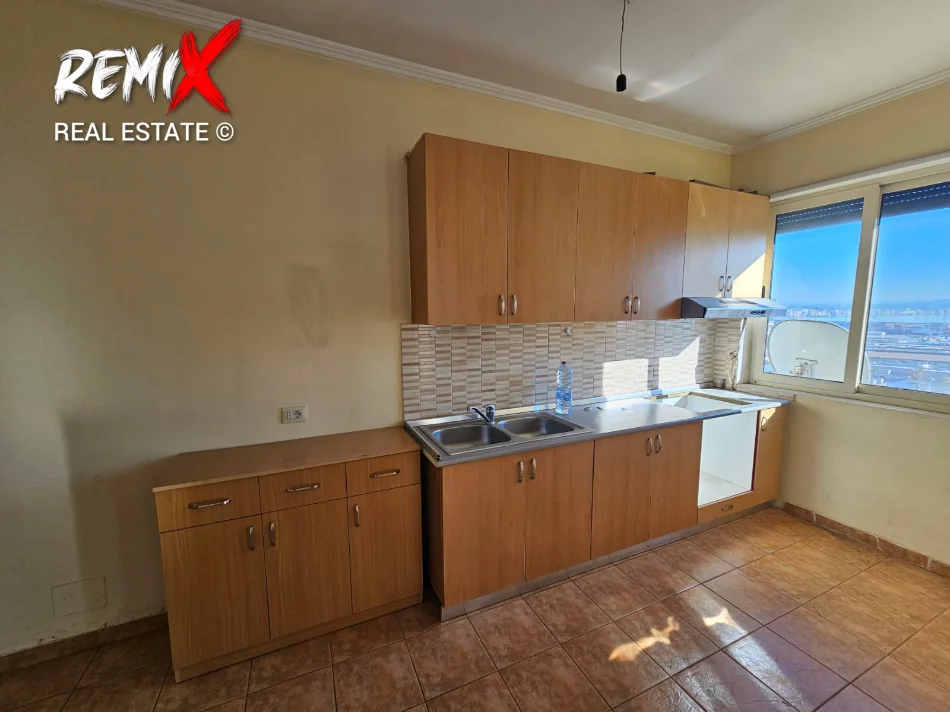 Durres, shitet apartament 2+1+Aneks+Ballkon Kati 7, 127 m² 190.000 € 