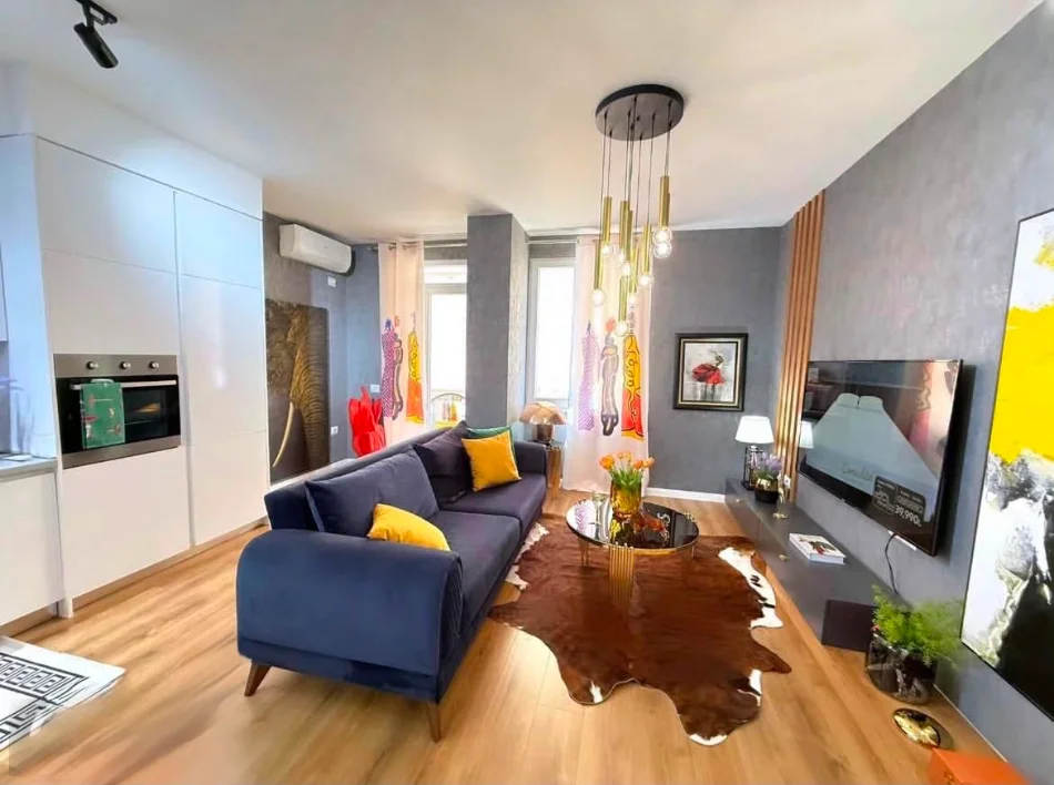 Tirane, jepet me qera apartament 1+1 Kati 6, 77 m² 800 € (21- Dhjetori)