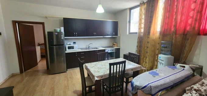 Tirane, jepet me qera apartament 2+1 Kati 1, 98 m² 550 € (rruga ferit xhajko)