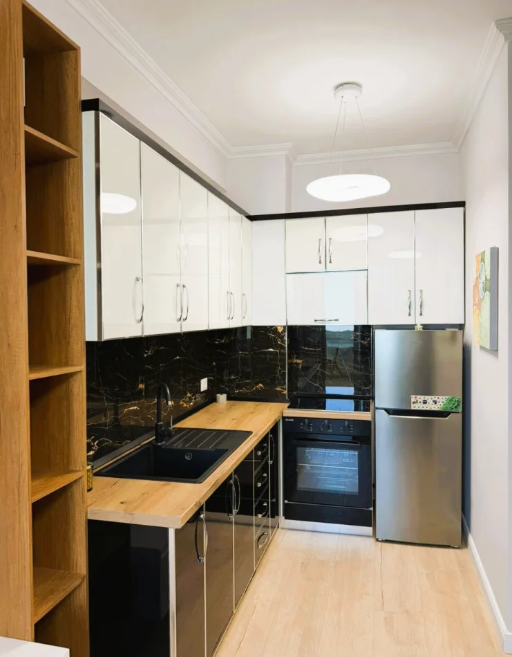 Tirane, shitet apartament 1+1+Aneks+Ballkon Kati 7, 74 m² 131.600 € 