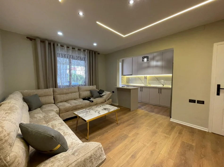 Tirane, shes apartament 2+1 Kati 2, 74 m² 145.000 € (Ali dem)