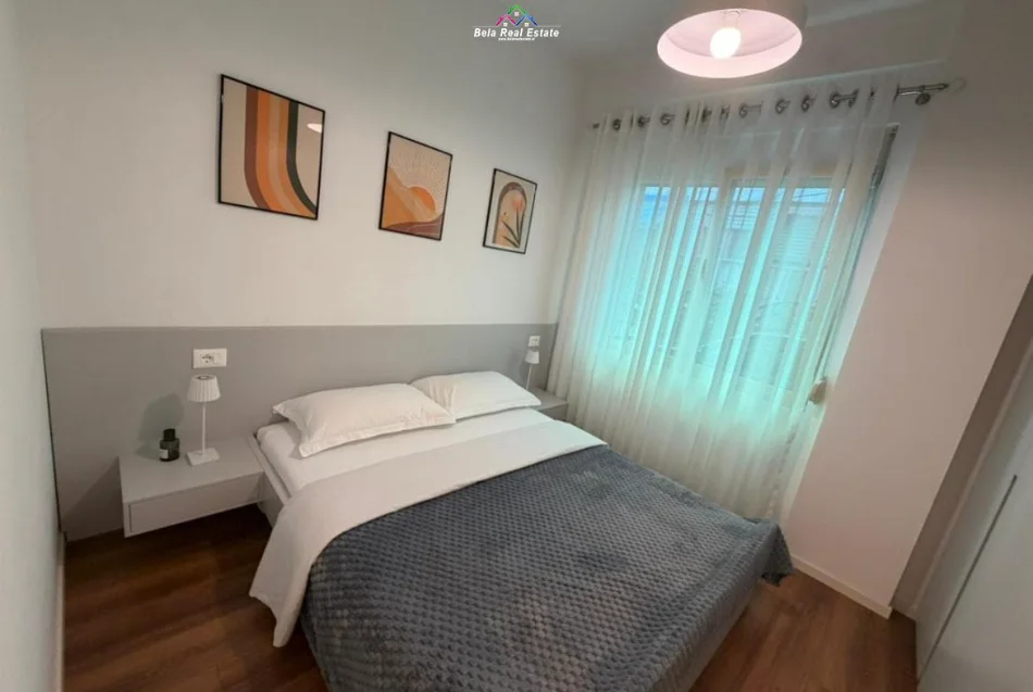 Tirane, jepet me qera Vile 1+1 Kati 1, 60 m² 580 € (Rruga e Durresit)