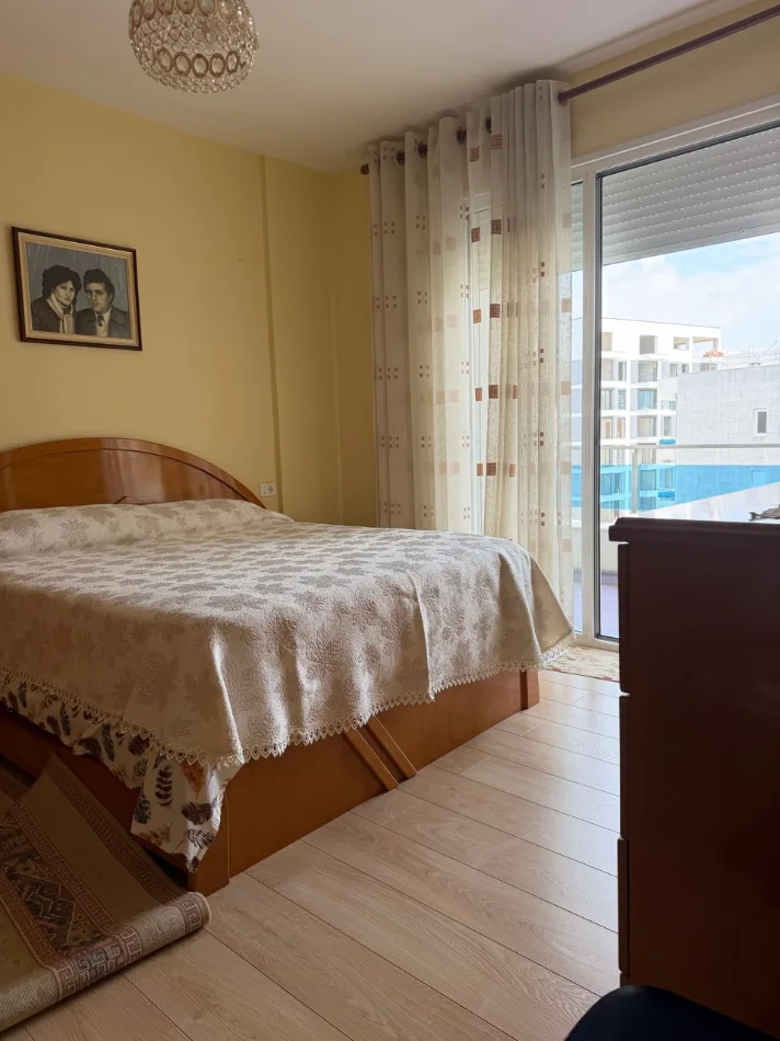 Tirane, shitet apartament 1+1+Ballkon Kati 3, 69 m² 154.000 € 