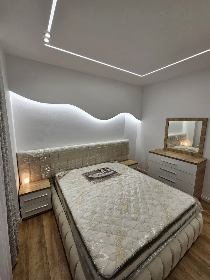Tirane, shitet apartament 2+1 Kati 3, 90 m² 158.000 € (Astir)
