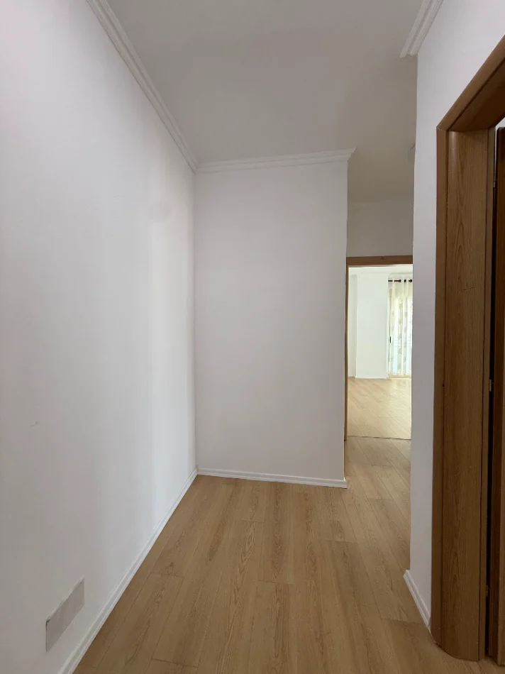 Tirane, shitet apartament 2+1+Ballkon Kati 2, Fresk, Rruga e Dajtit, 🏷️ Çmimi: 13.500.000 Leke
