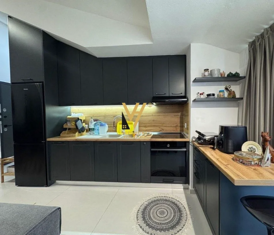 Tirane, shitet apartament 1+1+Ballkon Kati 5, 64 m² 105.000 € (DAJT)