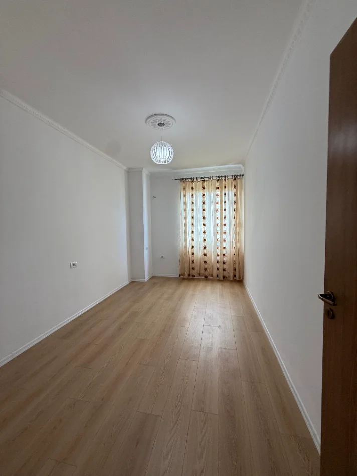 Tirane, shitet apartament 2+1 Kati 2, 89 m² , 13.500.000 LEKE (FRESK, RRUGA E DAJTIT)