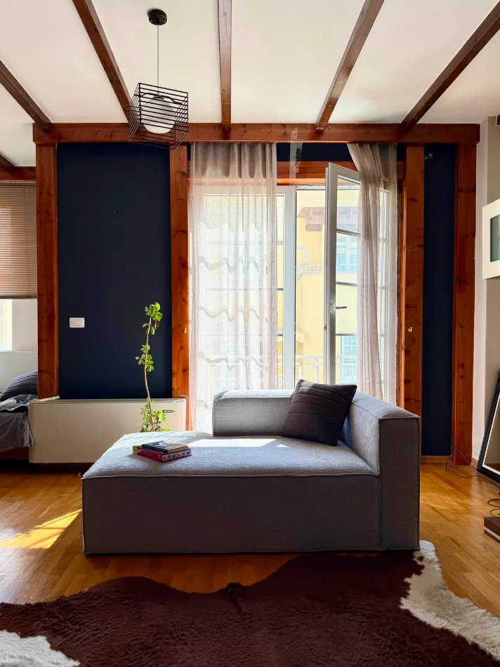 Tirane, jepet me qera apartament duplex Dublex Kati 1, 180 m² 800 € (Sauk, prane rezidences Porta e Gjelber)