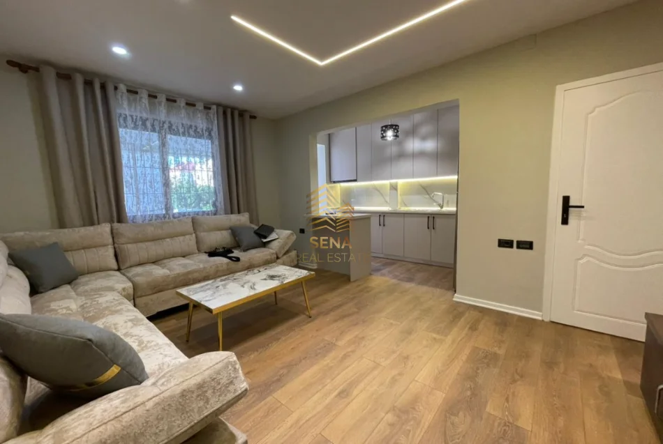 Tirane, shitet apartament 2+1+Ballkon Kati 2, 74 m² 145.000 € (Ali Demi)