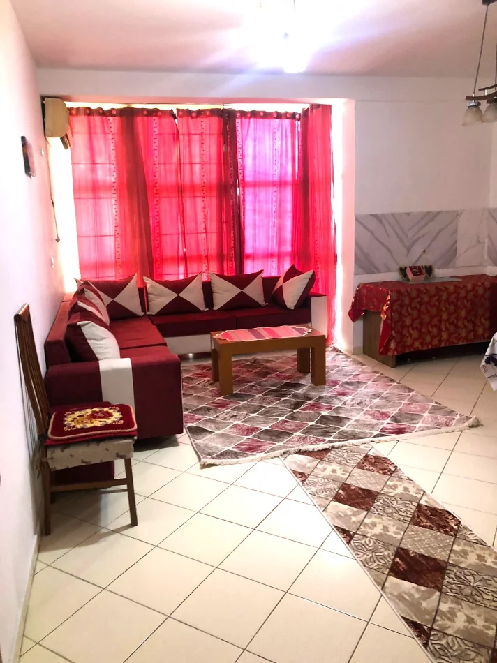 🏡 APARTAMENT 1+1 ME QERA NE ASTIR, 400 EURO
