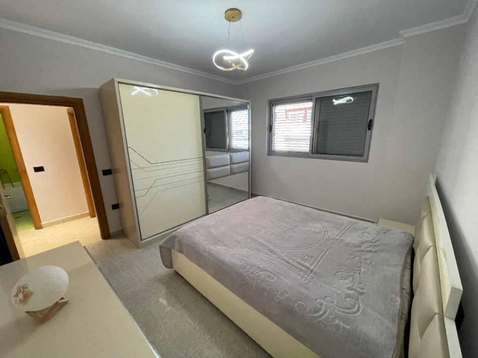 Tirane, shes apartament 3+1+Aneks+Ballkon Kati 2, 149 m² 310.000 € (Selite)