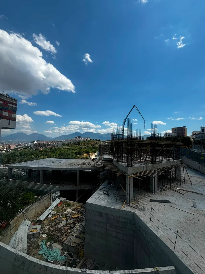 Tirane, shitet apartament 2+1 Kati 4, 144 m² 244.000 € (kodra e diellit lindje)