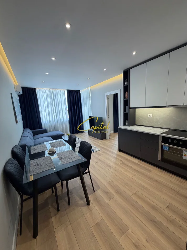 Tirane, shitet apartament 1+1 Kati 9, 49 m² 189.000 € (MYSLYM SHYRI)