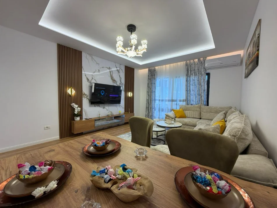 Tirane, shitet apartament 2+1 Kati 7, 98 m² 255.000 € 