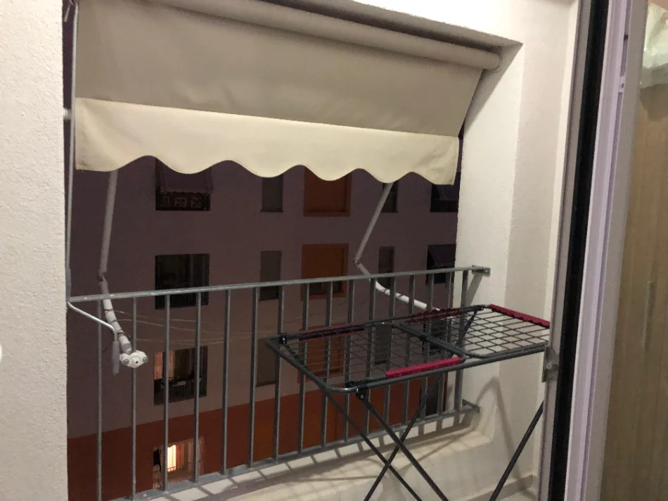 Tirane, jepet me qera apartament 1+1 Kati 6, 60 m² 420 € (Ali Demi)
