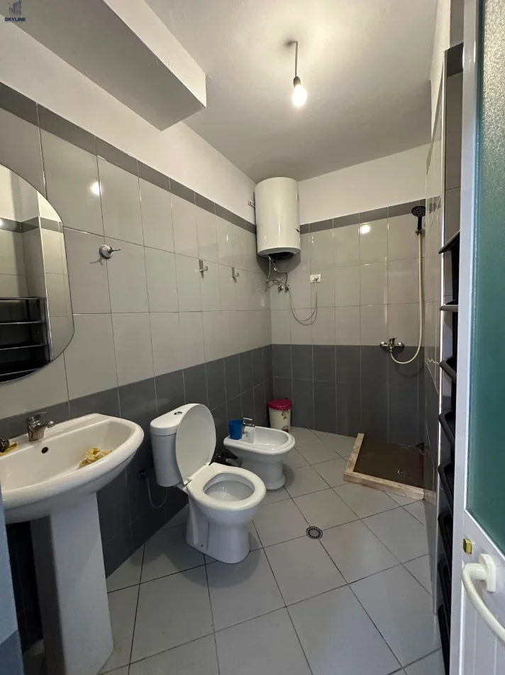 Tirane, shitet apartament 1+1 Kati 2, 75 m² (Astir)