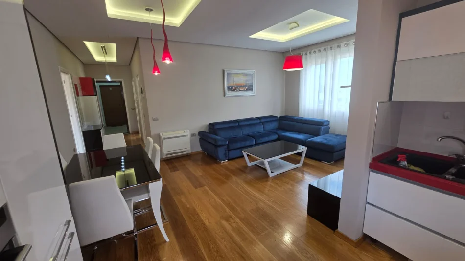 Tirane, shitet apartament 2+1 Kati 4, 96 m² 262.000 € (Liqeni i Thate)