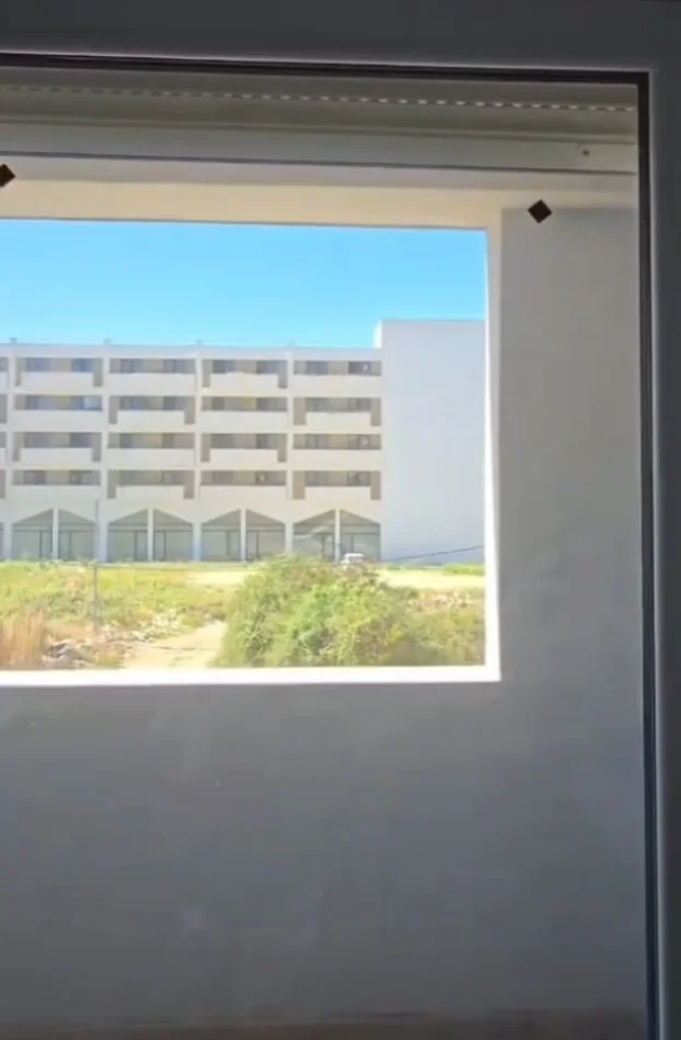 Tirane, shitet apartament 2+1 Kati 2, 96 m² 135.000 € 