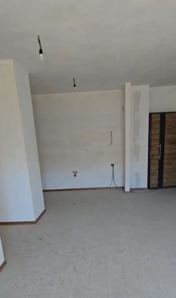 Tirane, shitet apartament 2+1 Kati 2, 96 m² 135.000 € 