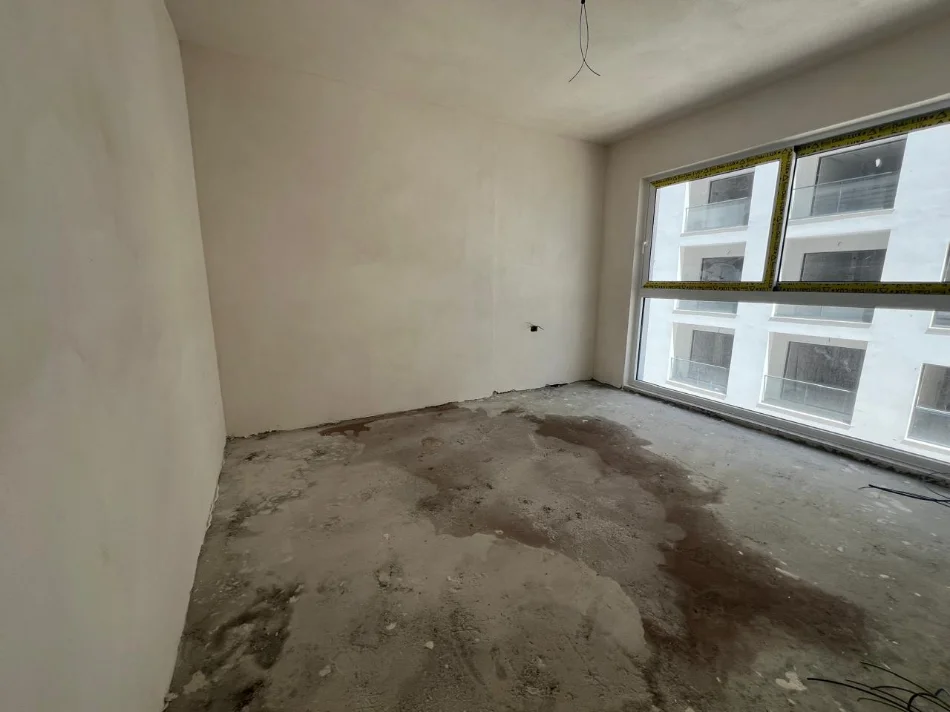 Durres, shitet apartament 2+1+Ballkon Kati 2, 100 m² 126.000 € (rruga golem)