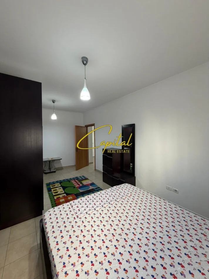 Tirane, jepet me qera apartament 2+1 Kati 4, 100 m² 450 € (ASTIR)