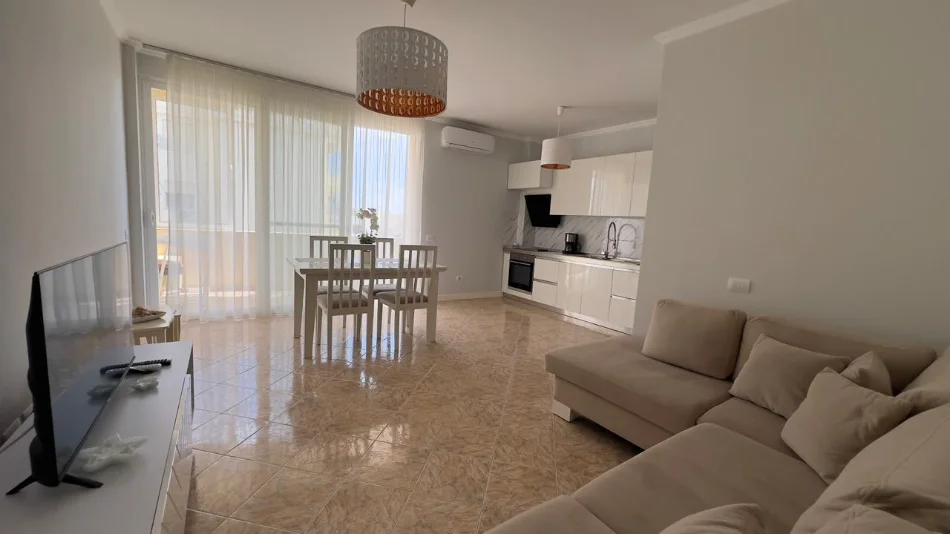 Durres, jepet me qera apartament 1+1 Kati 5, 75 m² 400 € 