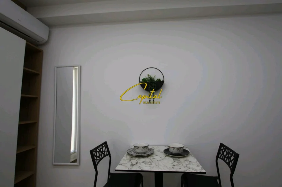 Tirane, jepet me qera garsonier 1+1 Kati 0, 40 m² 550 € (21 DHJETORI)