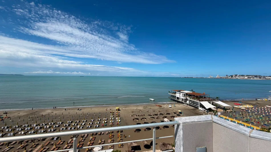 Durres, shitet apartament 2+1 , 
