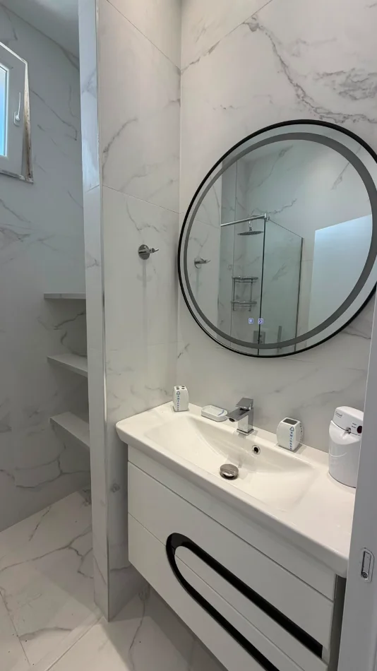 Durres, shitet apartament 2+1 , 