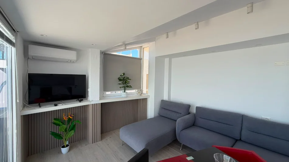 Durres, shitet apartament 2+1 , 