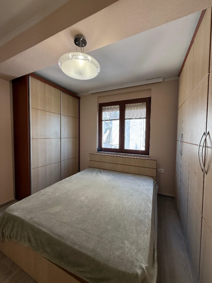 Tirane, shitet apartament 1+1+Ballkon , Bulevardi Zogu I, 💶 253.000€