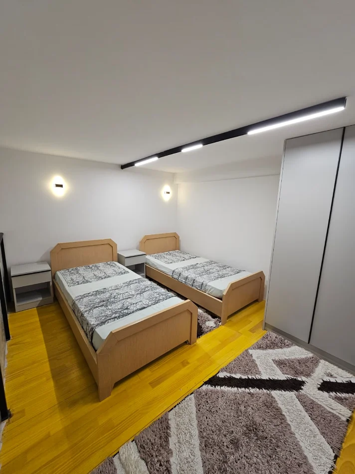 Tirane, jepet me qera apartament 1+1 Kati 0, 35 m² 400 € (Astir)