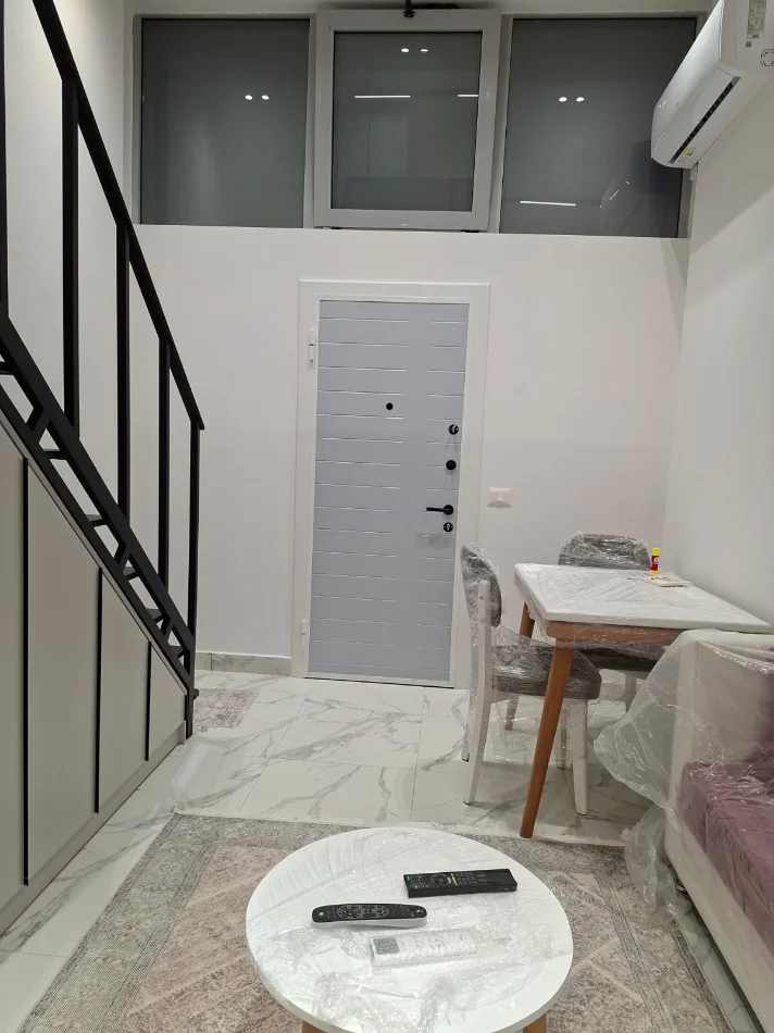 Tirane, jepet me qera apartament 1+1 Kati 0, 35 m² 400 € (Astir)