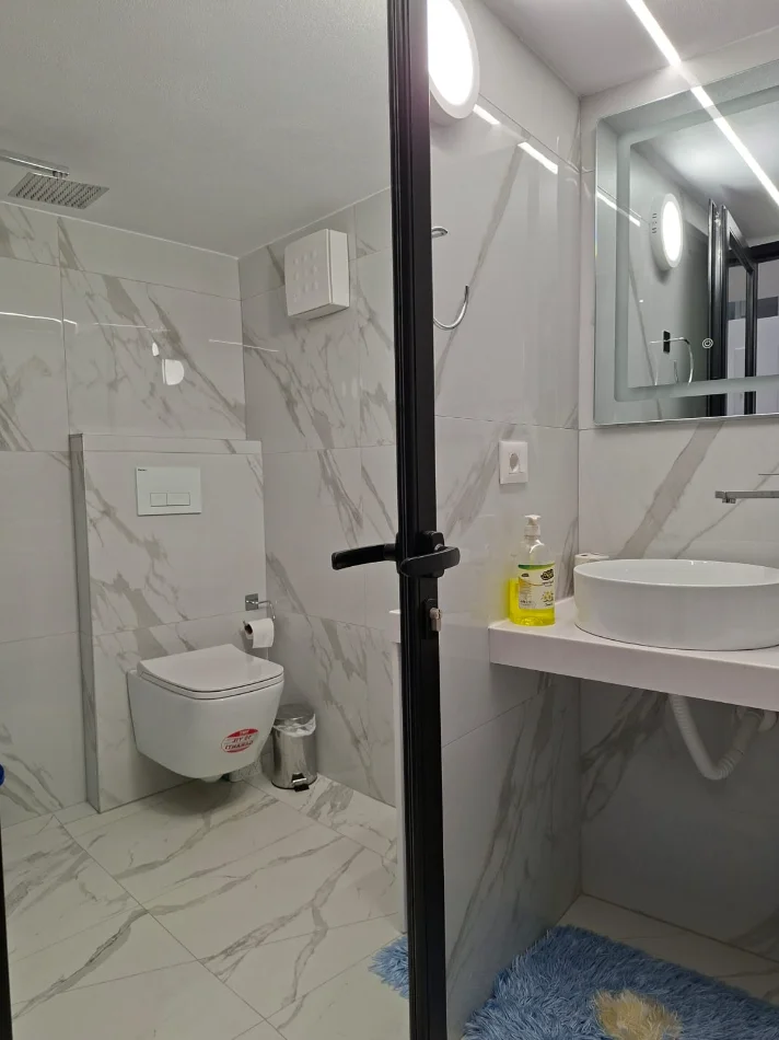 Tirane, jepet me qera apartament 1+1 Kati 0, 35 m² 400 € (Astir)