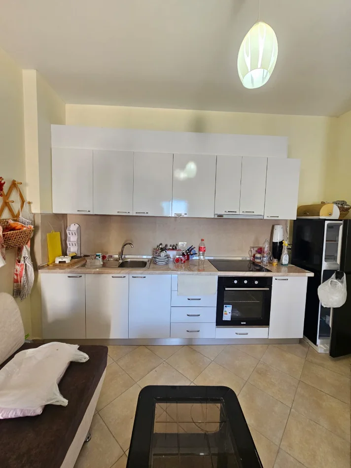 Durres, shitet apartament 1+1+Aneks+Ballkon Kati 4, 75 m² 130.000 € 