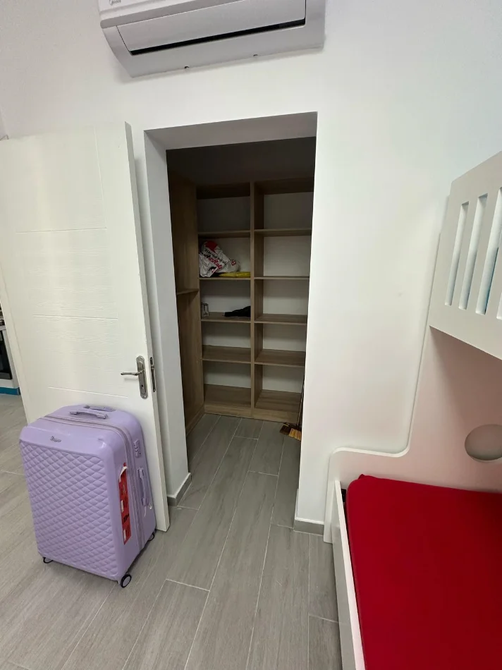 Durres, jepet me qera apartament 1+1 Kati 3, 75 m² 350 € (golem)